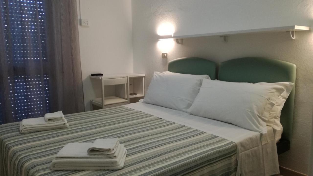 B&B Hotel Serenita Беллария-Иджеа-Марина Экстерьер фото