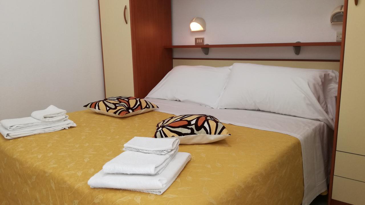B&B Hotel Serenita Беллария-Иджеа-Марина Экстерьер фото